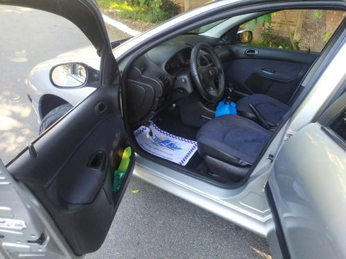 Peugeot 206 1.0 Completo, Super Conservado