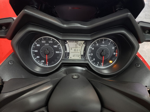 Yamaha Xmax 250 X Max 250 X-max 250 Abs 2023 Vermelha