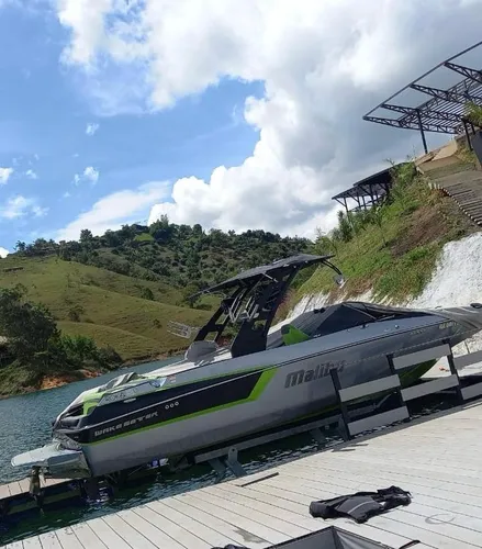 Smart Dock Elevador Para Bote De 3.000 Kl