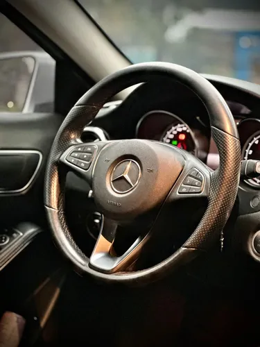 Mercedes-Benz Clase GLA 1.6 GLA200 Urban