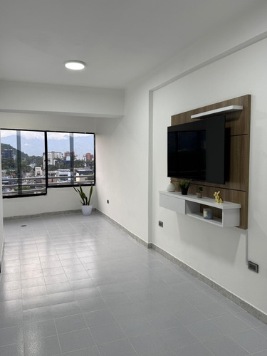 Apartamento En El Viñedo Res. Torres Blancas - Rc