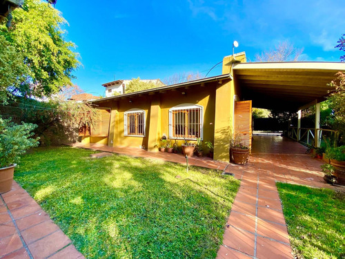 Imagen 2 de 30 de Casa En Venta 4 Ambientes Padua Sur