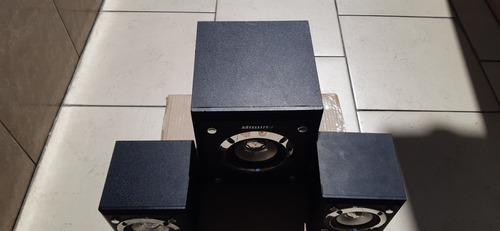 Som Home Theater Satéllite 2.1 Bivolt . Usado
