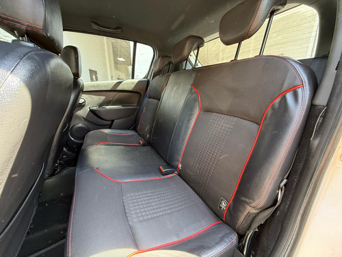 Renault Stepway 1.6 Trek Mt