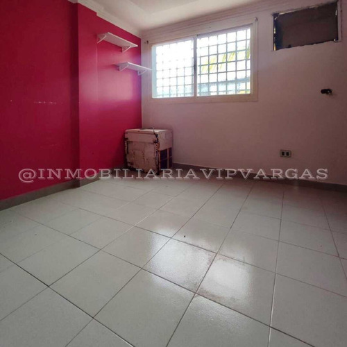 Imagen 6 de 12 de En Venta Townhouse En Playa Grande Catia La Mar Estado La Guaira Ref 389