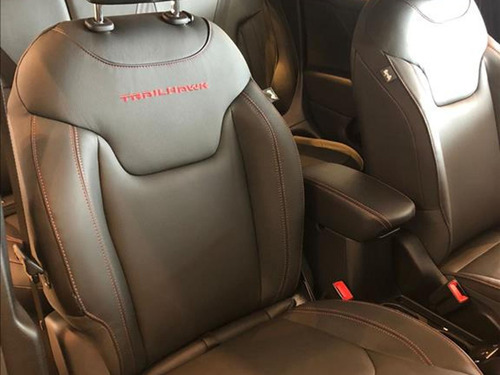 Jeep Renegade 1.3 Trailhawk 4x4 Turbo Flex Aut. (t270) 5p
