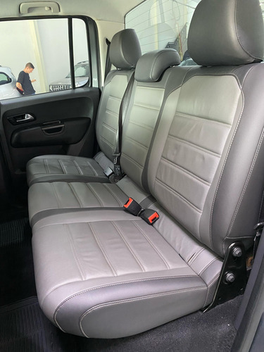Volkswagen Amarok 3.0 Highline Extreme Cab. Dupla V6 4x4 Aut. 4p