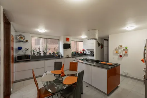 Apartamento En Arriendo/venta En La Carolina-usaquén. Cod V1037083