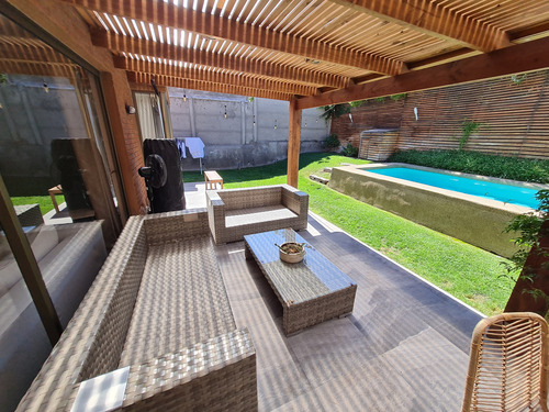 Preciosa Casa 5d 4b En El Mejor Sector El Huinganal
