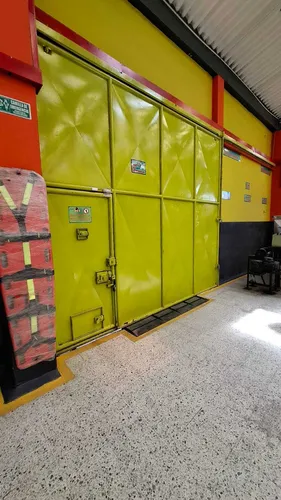 Amplia Bodega Esquinera En Funza (520m2, 15kva). Cod A5815