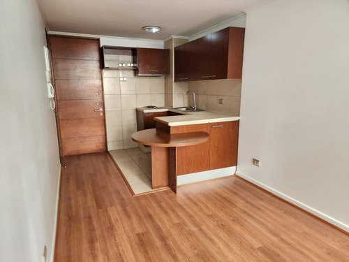 Rebajado Impecable Piso 2 Con Terraza Y Walk In Closet, Me