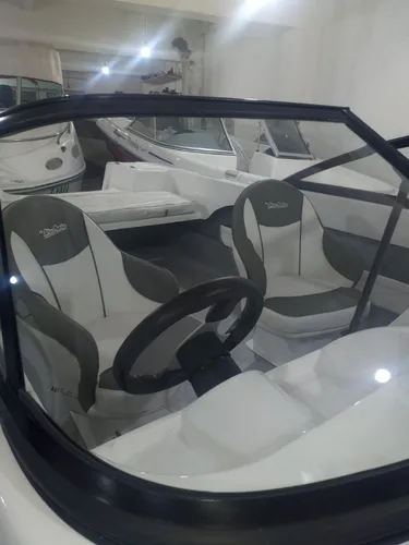Lancha Cargo 520 Open Con Honda 40hp 4 Tiempos . Trakker