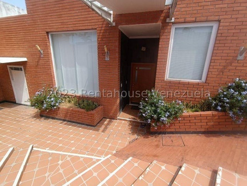 Casa En Altos De Guataparo  Frente Al Campo De Golf 23-29252