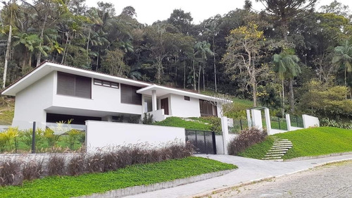 Imagem 2 de 12 de Otima Casa No Bairro América | 300 M² De Area Construida | Terreno De 2.150 M² - Sa01986 - 69807516