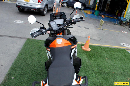 Imagen 8 de 25 de Ktm Adventure R 890