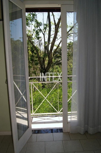 Imagem 19 de 30 de Casa Maravilhosa Dentro De Condominio De Lotes Grandes 1830m², Composto Por Casa Principal Com 3 Quartos (2 Suítes) E Anexo. - Ca00474 - 69414081