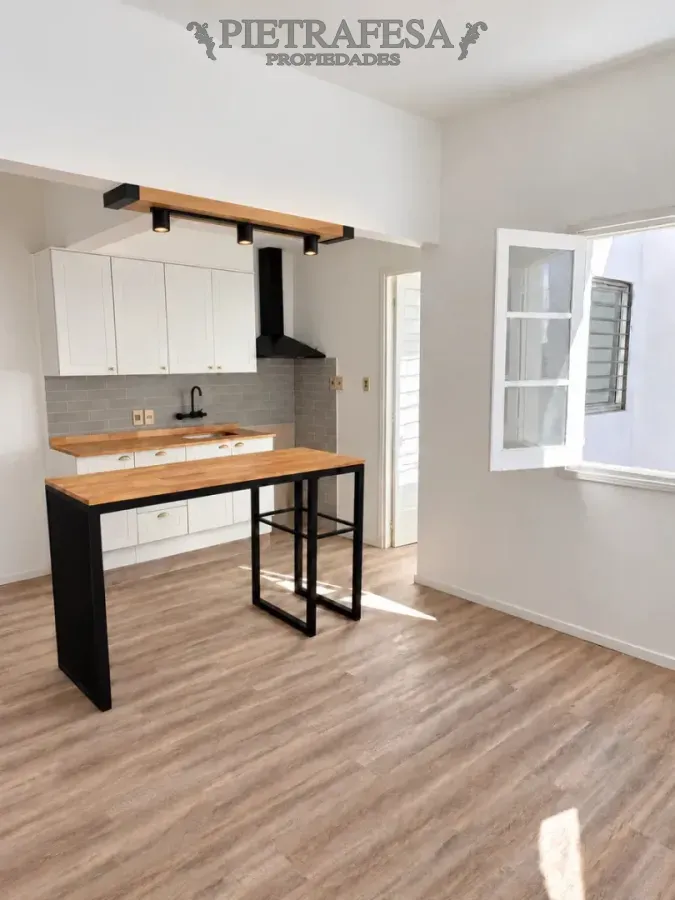 Apartamento En Alquiler, 3 Dormitorios, 1 Baño, Azotea. Sin Gastos Comunes. La Blanqueada. · Foto 2