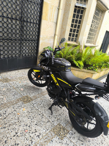 Moto Pulsar Ns 200 Fi Único Dueño, Tiene Gps Y Alarma Insta.