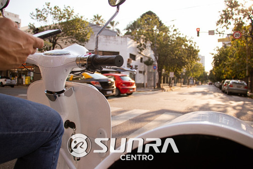 Imagen 8 de 15 de Moto Eléctrica Vintage Eco / Sunra Centro / A