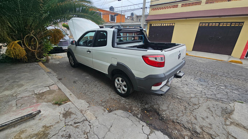 Camioneta Doble Cabina 3 Puertas Rines De Aleación Vidrios E
