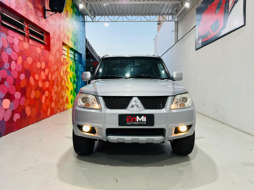 Mitsubishi Pajero TR4 2.0 4X4 FLEX AUTOMÁTICO