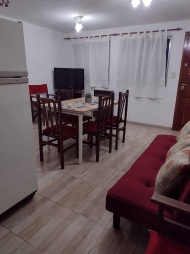 Imagen 2 de 6 de Alquiler Temporario Departamento En Bariloche