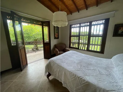 Vendo Finca Vía Tebaida