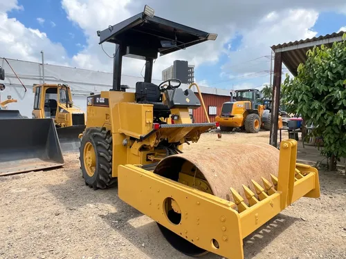 Vibro Cat Cp433c Año 2000 7ton