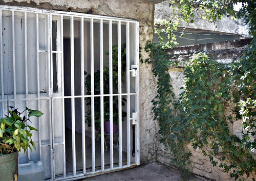 Venta Casa 2 Dormitorios Bº Hipólito Yrigoyen