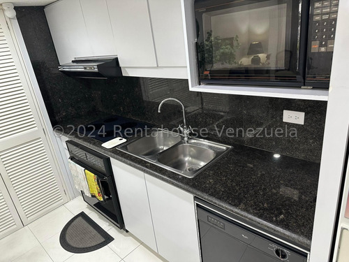 Alquilo Hermoso Apartamento Altamira Yf