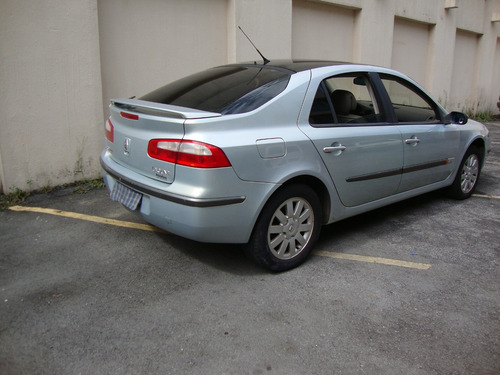 Renault Laguna 3.0 V6 Privilége
