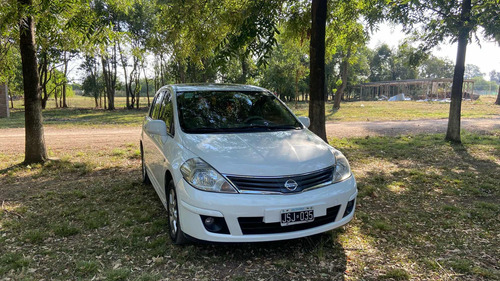 Nissan Tiida 1.8 Acenta