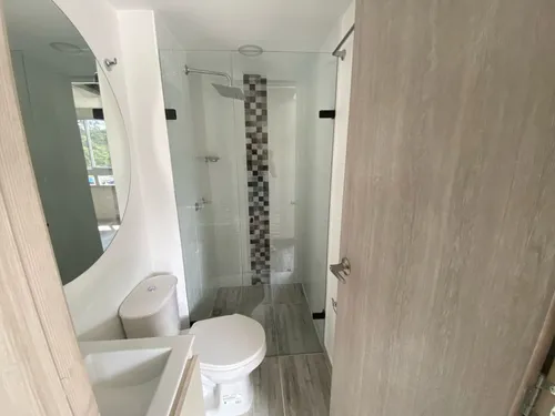 Apartamento En Venta En Cimarrona. Cod V17502