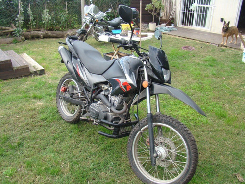 Imagen 2 de 8 de Zanella Zr 200