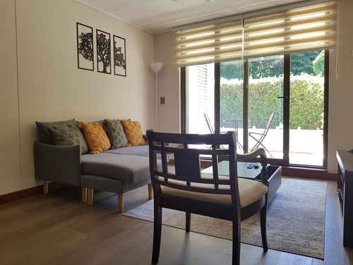 Departamento En Venta, Frente Al Lago