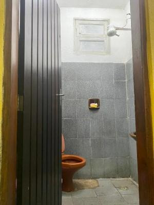 Casa Com Piscina E 2 Dormitórios Em Itanhaém/sp 7277-pc
