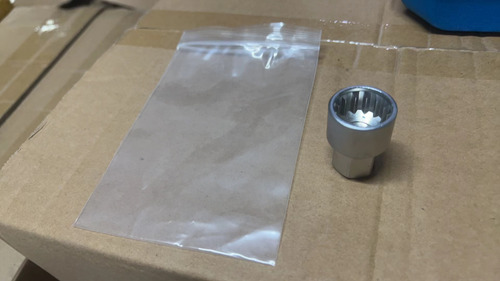 Llave De Bloqueo Antirrobo Con Tuerca De Repuesto Para Rueda