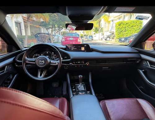 Mazda 3 Turbo Signature 2022