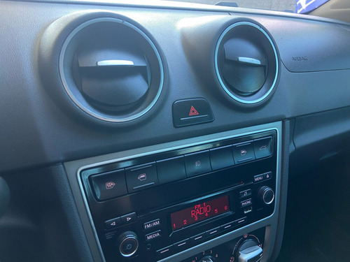 Volkswagen Gol 1.0 MI 8V FLEX 4P MANUAL G.VI
