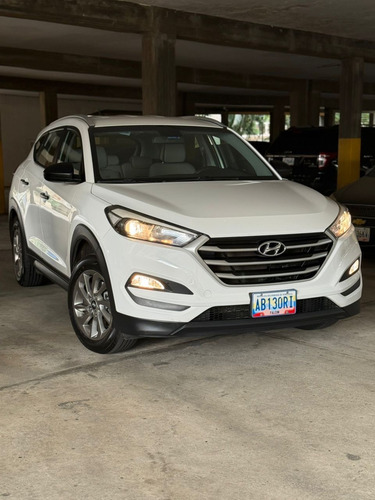Hyundai Tucson Santa Fe 1-1