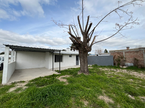 Venta Casa 2 Dormitorios Nueva Helvecia Con Cochera