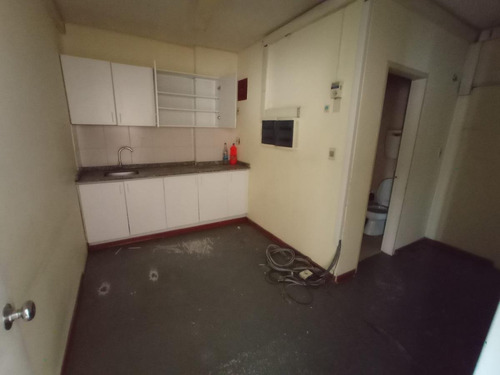 Imagen 8 de 9 de Apartamento -apartamento En Ciudad Vieja, Prox Plaza Zabala!!