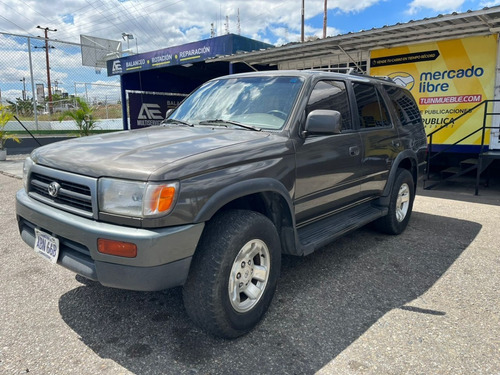 Imagen 1 de 16 de Toyota 4runner
