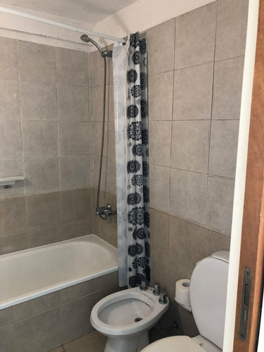 Venta De Departamento De 2 Ambientes Con Cochera En San Fernando Centro, G.b.a. Zona Norte. Dueño Directo.
