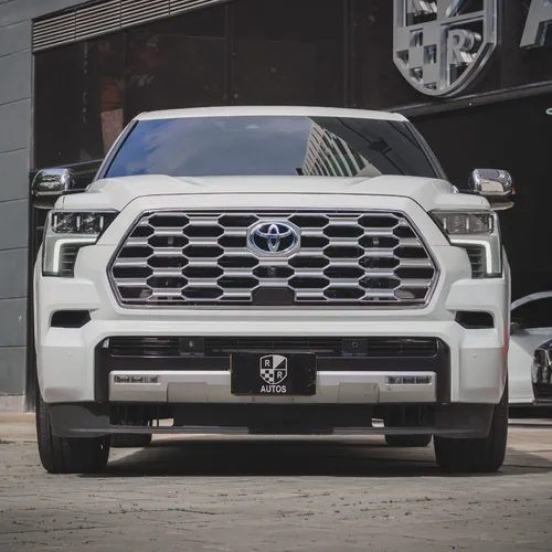 Toyota Sequoia 3.5 4WD CAPSTONE 4x4