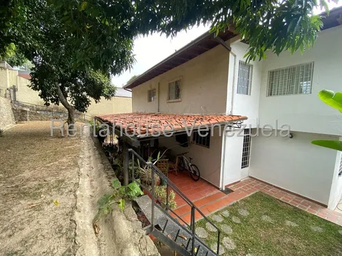 Se Vende Casa En Prados Del Este