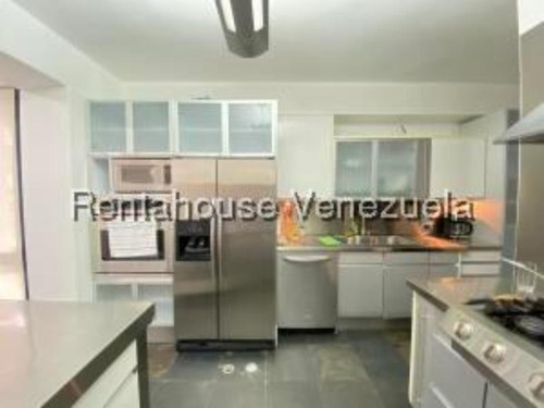 #25-19912 Lujoso Y Amplio Apartamento En La Castellana
