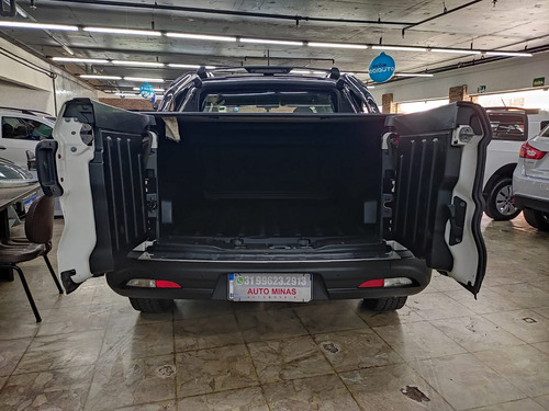 Fiat Toro 1.8 16v Freedom Flex 4x2 Aut. 4p