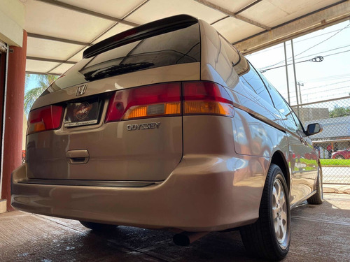Imagen 11 de 14 de Honda Odyssey 2003 3.5 Minivan At