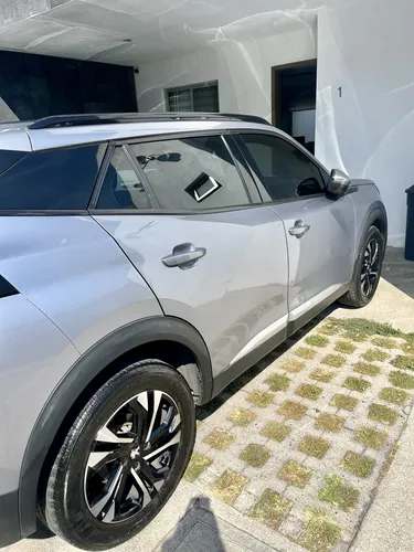 Peugeot 2008 1.2 Puretech Allure Pack